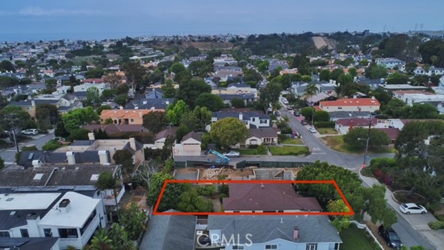 742 29th Street, Manhattan Beach, California 90266, 3 Bedrooms Bedrooms, ,2 BathroomsBathrooms,Residential,Sold,29th,SB17122190