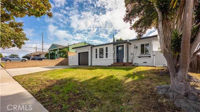 2614 Alvord Lane, Redondo Beach, California 90278, 3 Bedrooms Bedrooms, ,2 BathroomsBathrooms,Residential,Sold,Alvord,PV21014455