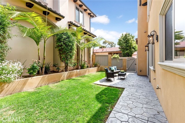 1817 Belmont Lane, Redondo Beach, California 90278, 5 Bedrooms Bedrooms, ,4 BathroomsBathrooms,Residential,Sold,Belmont,SB19125518