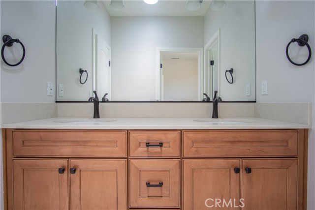 18514 Grevillea Avenue, Redondo Beach, California 90278, 3 Bedrooms Bedrooms, ,2 BathroomsBathrooms,Residential,Sold,Grevillea,SB19116535