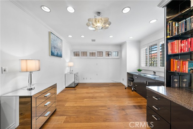 712 Highland Avenue, Manhattan Beach, California 90266, 3 Bedrooms Bedrooms, ,4 BathroomsBathrooms,Residential,Sold,Highland,SB21087613