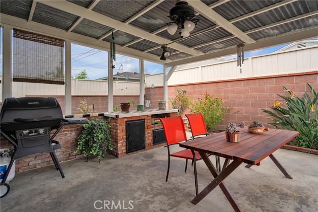 3 Bed Home for Sale in Hawthorne, California