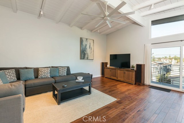 1537 Stanford Avenue, Redondo Beach, California 90278, 3 Bedrooms Bedrooms, ,2 BathroomsBathrooms,Residential,Sold,Stanford,SB19259767