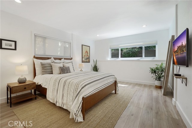 2 Bed Home for Sale in Silver Lake, California