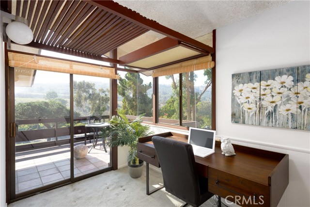 2917 Palos Verdes Drive, Palos Verdes Estates, California 90274, 4 Bedrooms Bedrooms, ,1 BathroomBathrooms,Residential,Sold,Palos Verdes,SB18027139