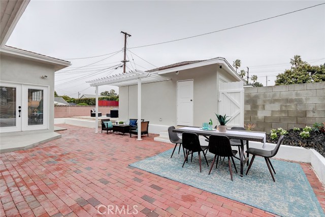 2717 182nd Place, Redondo Beach, California 90278, 4 Bedrooms Bedrooms, ,2 BathroomsBathrooms,Residential,Sold,182nd,SB20109929