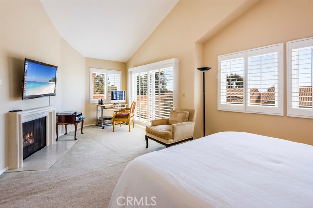 Master Bedroom Sitting Area