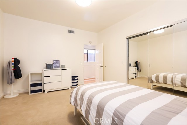 1640 Haynes Lane, Redondo Beach, California 90278, 3 Bedrooms Bedrooms, ,1 BathroomBathrooms,Residential,Sold,Haynes,SB19045432
