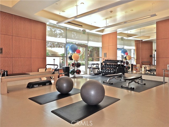 2 Bed Home for Sale in Westwood - Century City, California