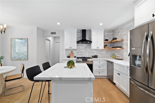 1802 Stanford Avenue, Redondo Beach, California 90278, 4 Bedrooms Bedrooms, ,2 BathroomsBathrooms,Residential,Sold,Stanford,IV21062819
