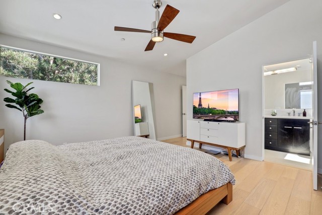 720 Rosecrans Avenue, Manhattan Beach, California 90266, 4 Bedrooms Bedrooms, ,3 BathroomsBathrooms,Residential,Sold,Rosecrans,PW21110961