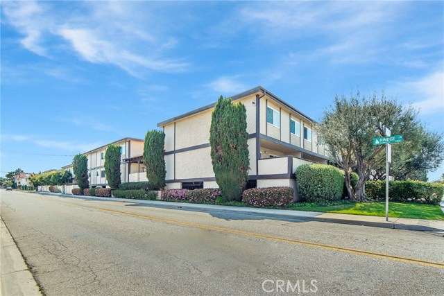 2120 Dufour Avenue, Redondo Beach, California 90278, 2 Bedrooms Bedrooms, ,1 BathroomBathrooms,Residential,Sold,Dufour,SB19069520 2120 Dufour Avenue, Redondo Beach, California 90278, 2 Bedrooms Bedrooms, ,1 BathroomBathrooms,Residential,Sold,Dufour,SB19069520