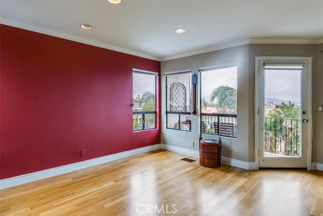 831 Maria Avenue, Redondo Beach, California 90277, 3 Bedrooms Bedrooms, ,3 BathroomsBathrooms,Residential,Sold,Maria,SB17115369