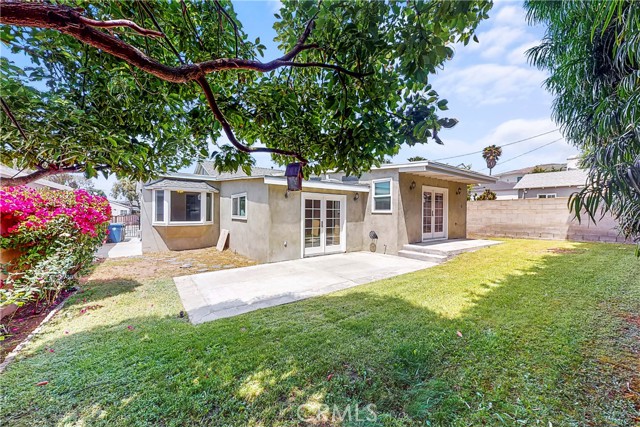 2408 Robinson Street, Redondo Beach, California 90278, 3 Bedrooms Bedrooms, ,2 BathroomsBathrooms,Residential,Sold,Robinson,PV21108449