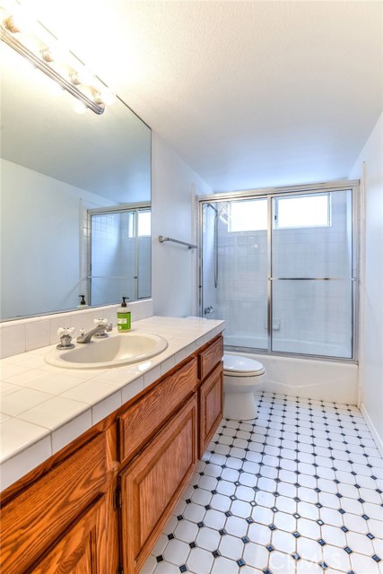 1078 Monterey Blvd, Hermosa Beach, California 90254, 2 Bedrooms Bedrooms, ,2 BathroomsBathrooms,Residential,Sold,Monterey Blvd,SB21004023