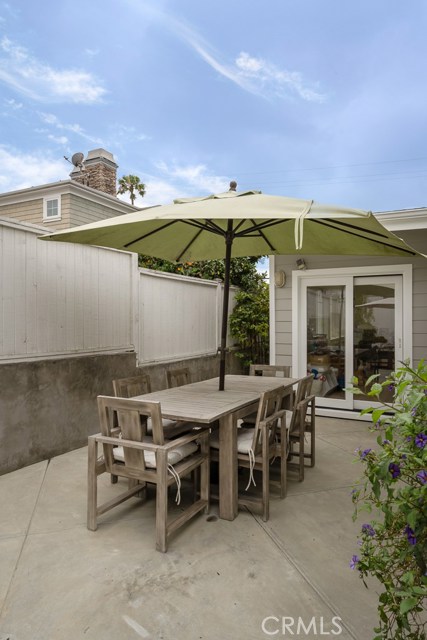 308 Herrin Street, Manhattan Beach, California 90266, 4 Bedrooms Bedrooms, ,2 BathroomsBathrooms,Residential,Sold,Herrin,SB20128909