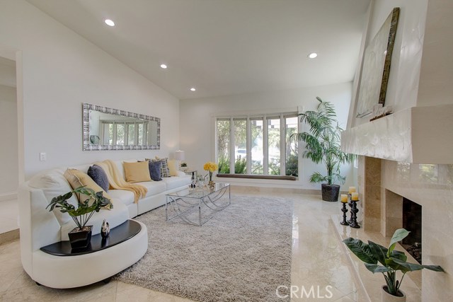 4072 Rousseau Lane, Palos Verdes Peninsula, California 90274, 4 Bedrooms Bedrooms, ,3 BathroomsBathrooms,Residential,Sold,Rousseau,SB19160649