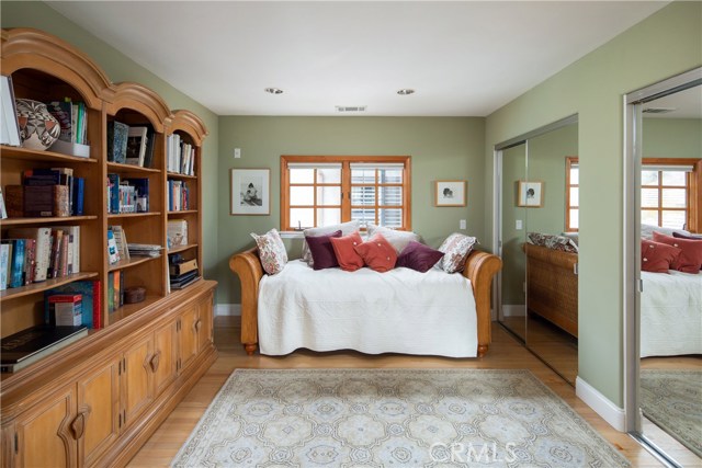 12 Westport, Manhattan Beach, California 90266, 4 Bedrooms Bedrooms, ,3 BathroomsBathrooms,Residential,Sold,Westport,SB19100631