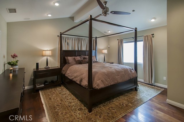 619 Broadway, Redondo Beach, California 90277, 3 Bedrooms Bedrooms, ,2 BathroomsBathrooms,Residential,Sold,Broadway,SB17102336