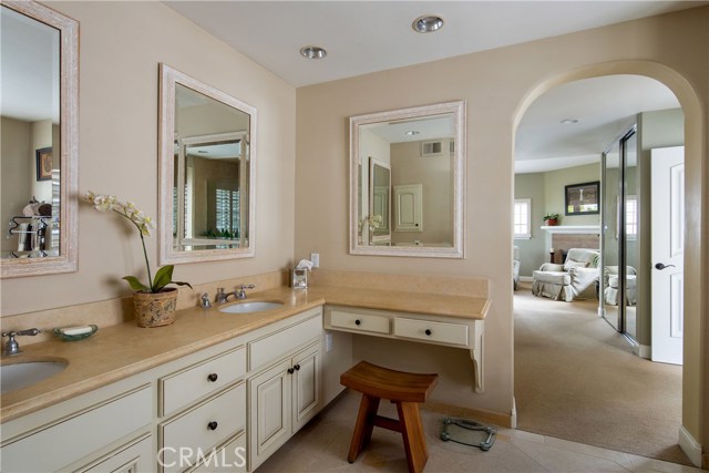 12 Westport, Manhattan Beach, California 90266, 4 Bedrooms Bedrooms, ,3 BathroomsBathrooms,Residential,Sold,Westport,SB19100631