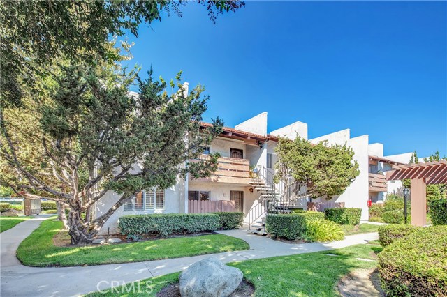 Photo of 17554 Vandenberg Lane #11, Tustin, CA 92780