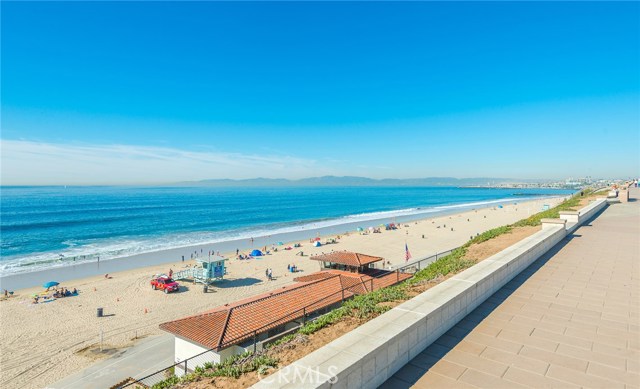 1921 Speyer Lane, Redondo Beach, California 90278, 4 Bedrooms Bedrooms, ,3 BathroomsBathrooms,Residential,Sold,Speyer,PV19099072