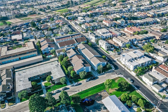 1806 Spreckels Lane, Redondo Beach, California 90278, 2 Bedrooms Bedrooms, ,2 BathroomsBathrooms,Residential,Sold,Spreckels,SB20217970