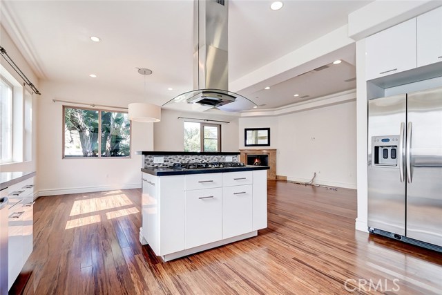 1103 Green Lane, Redondo Beach, California 90278, 5 Bedrooms Bedrooms, ,2 BathroomsBathrooms,Residential,Sold,Green,SB20077811