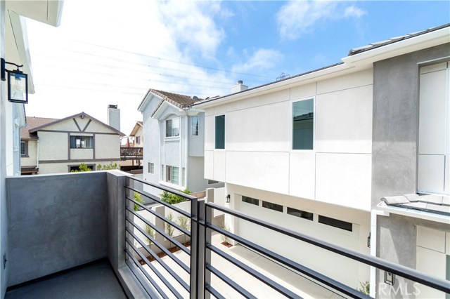 Primary Bedroom Balcony