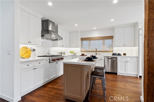 618 Avenue C, Redondo Beach, California 90277, 3 Bedrooms Bedrooms, ,2 BathroomsBathrooms,Residential,Sold,Avenue C,SB20188515