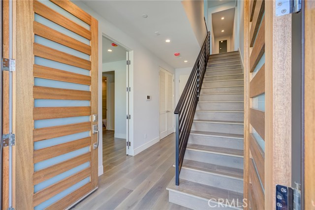 1807 Green Lane, Redondo Beach, California 90278, 5 Bedrooms Bedrooms, ,5 BathroomsBathrooms,Residential,Sold,Green,PV19214279