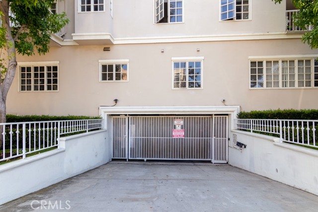 Detail Gallery Image 35 of 40 For 1040 4th St #112,  Santa Monica,  CA 90403 - 1 Beds | 1 Baths