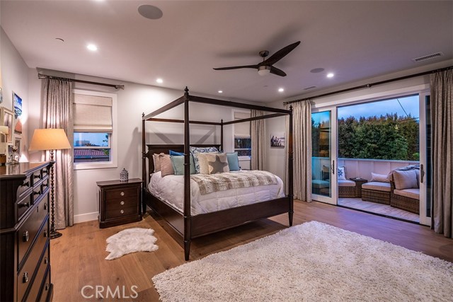 1450 23rd Street, Manhattan Beach, California 90266, 5 Bedrooms Bedrooms, ,2 BathroomsBathrooms,Residential,Sold,23rd,SB19093851