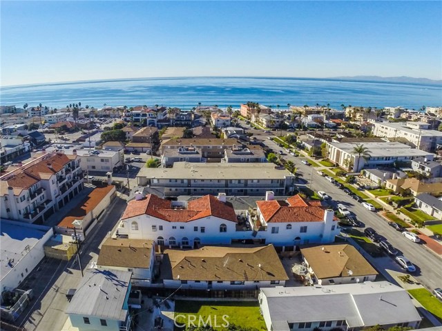 214 Avenue H, Redondo Beach, California 90277, 3 Bedrooms Bedrooms, ,2 BathroomsBathrooms,Residential,Sold,Avenue H,SB17200992