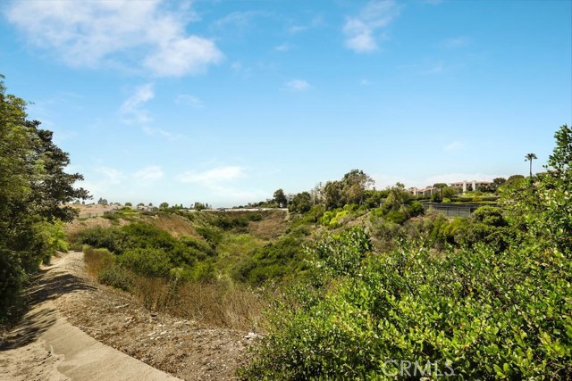 49 Cresta Verde Drive, Rolling Hills Estates, California 90274, 2 Bedrooms Bedrooms, ,2 BathroomsBathrooms,Residential,Sold,Cresta Verde,PW19177512