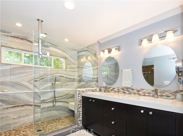 5606 Sunmist, Rancho Palos Verdes, California 90275, 5 Bedrooms Bedrooms, ,2 BathroomsBathrooms,Residential,Sold,Sunmist,PV18097401