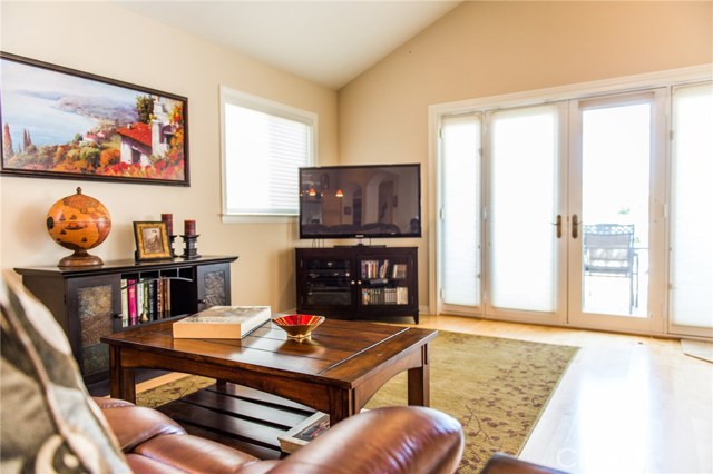 119 Juanita Avenue, Redondo Beach, California 90277, 3 Bedrooms Bedrooms, ,2 BathroomsBathrooms,Residential,Sold,Juanita,PV17089411