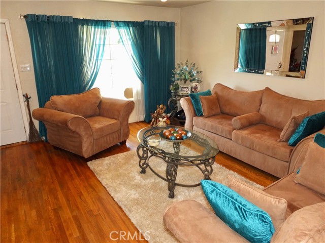 3 Bed Home for Sale in Compton, California