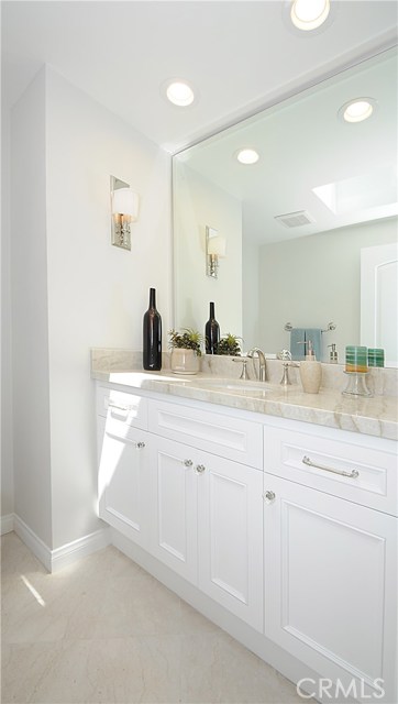 Powder room