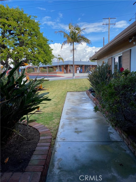 820 Knob Hill Avenue, Redondo Beach, California 90277, 3 Bedrooms Bedrooms, ,1 BathroomBathrooms,Residential,Sold,Knob Hill,SB21051918