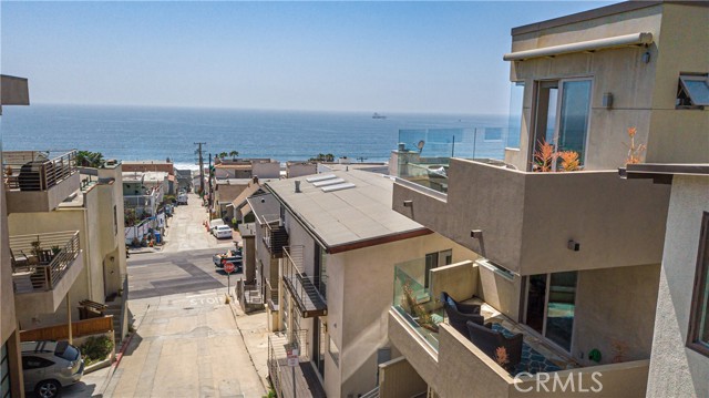 315 Gull Street, Manhattan Beach, California 90266, 4 Bedrooms Bedrooms, ,3 BathroomsBathrooms,Residential,Sold,Gull,SB21098673