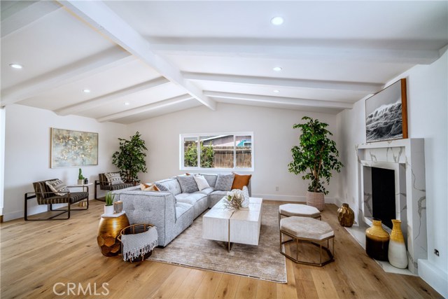 Photo of 297 Rose Lane, Costa Mesa, CA 92627