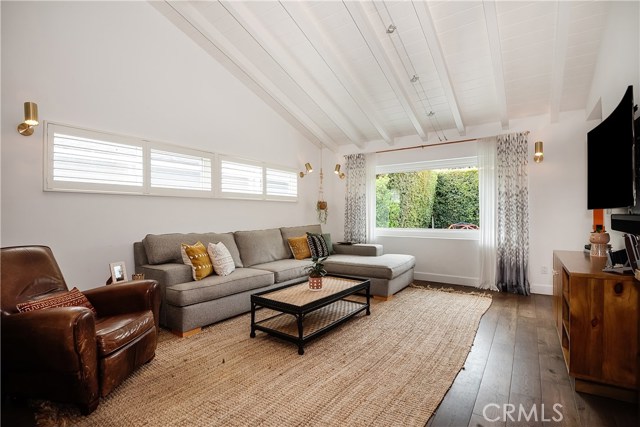 558 Rosecrans Avenue, Manhattan Beach, California 90266, 3 Bedrooms Bedrooms, ,3 BathroomsBathrooms,Residential,Sold,Rosecrans,SB20105712