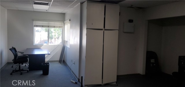 western, ,Commercial,For Sale,western,SW20183723