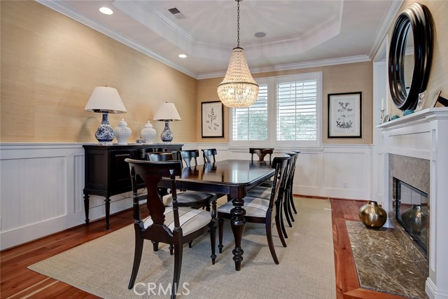 649 26th Street, Manhattan Beach, California 90266, 5 Bedrooms Bedrooms, ,4 BathroomsBathrooms,Residential,Sold,26th,SB21027371