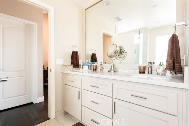 1904 Slauson Lane, Redondo Beach, California 90278, 3 Bedrooms Bedrooms, ,2 BathroomsBathrooms,Residential,Sold,Slauson,SB19197433