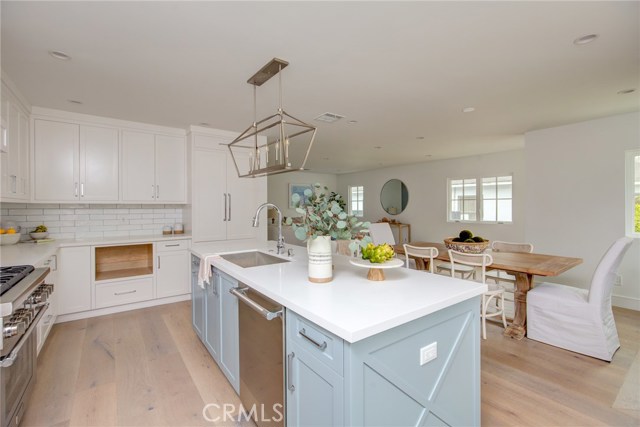 520 Maria Avenue, Redondo Beach, California 90277, 3 Bedrooms Bedrooms, ,2 BathroomsBathrooms,Residential,Sold,Maria,SB19272797