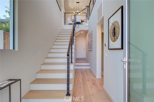 102 Prospect Avenue, Redondo Beach, California 90277, 3 Bedrooms Bedrooms, ,1 BathroomBathrooms,Residential,Sold,Prospect,SB19223229