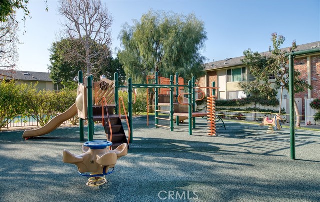2 Bed Home for Sale in Culver City, California