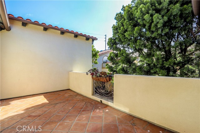 2012 Grant Avenue, Redondo Beach, California 90278, 4 Bedrooms Bedrooms, ,3 BathroomsBathrooms,Residential,Sold,Grant,PW21133997